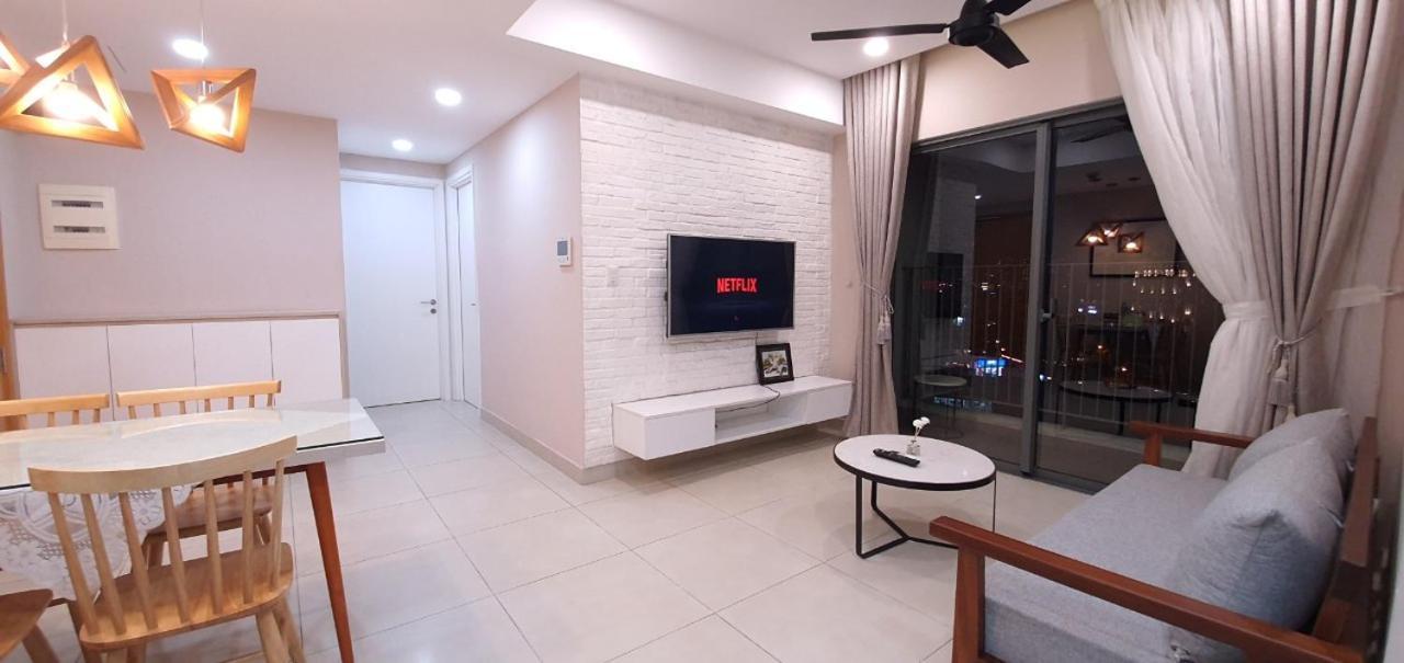 Monmon - Masteri Thao Dien 2br- Landmark 81 & Pool View Căn hộ *